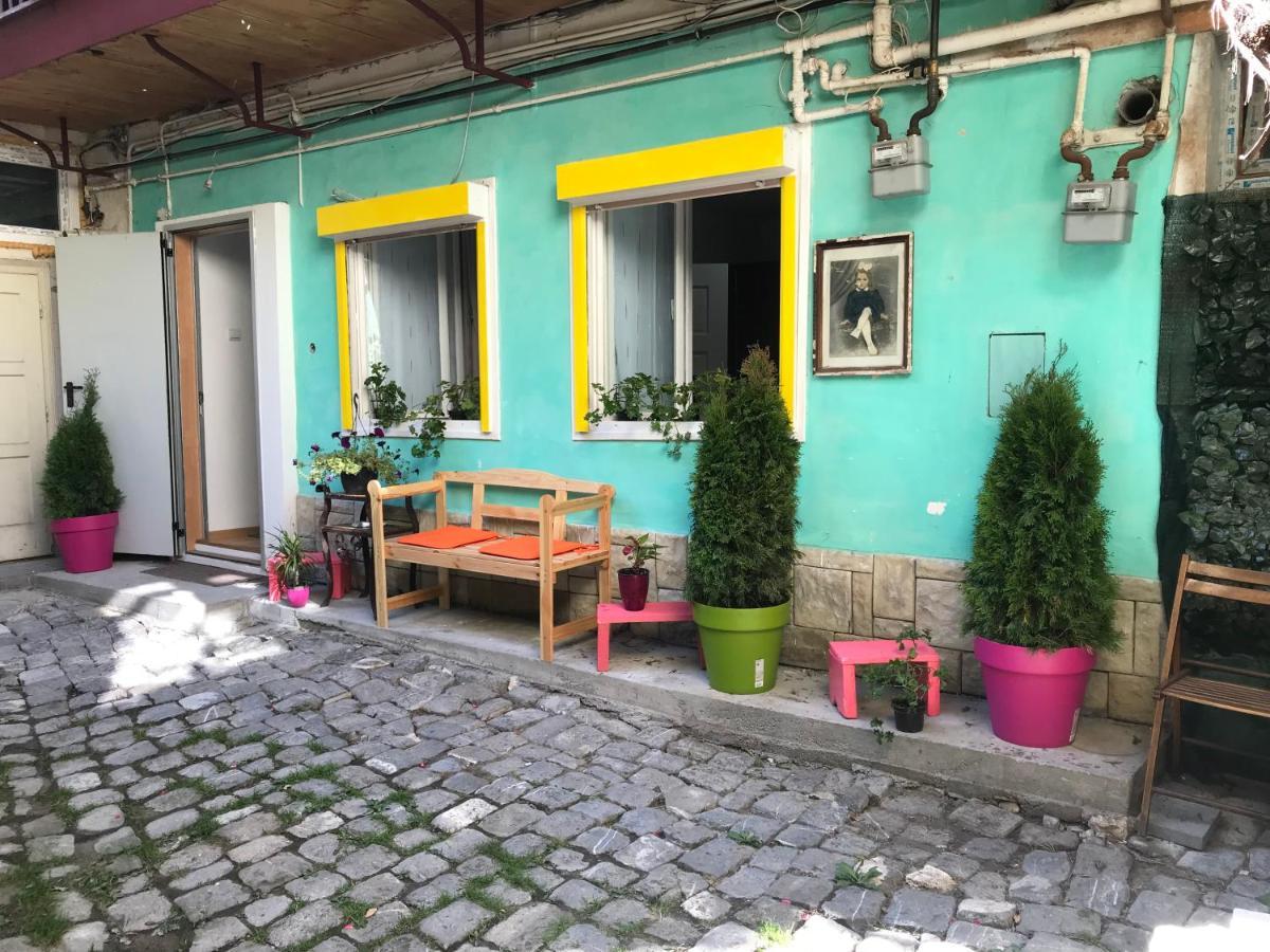 The Charming One Apartment Brasov Exterior photo